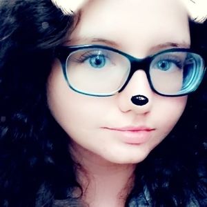 Meet your Posher, Bailey